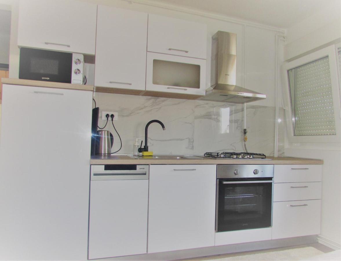 Studio Apartman Jordanovac Rebro, 300 M Od Bolnice Rebro Zagreb Extérieur photo